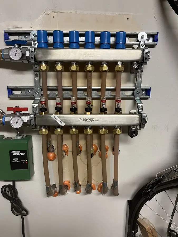 Plumber performing Leak Detection at a residential property in Lake View